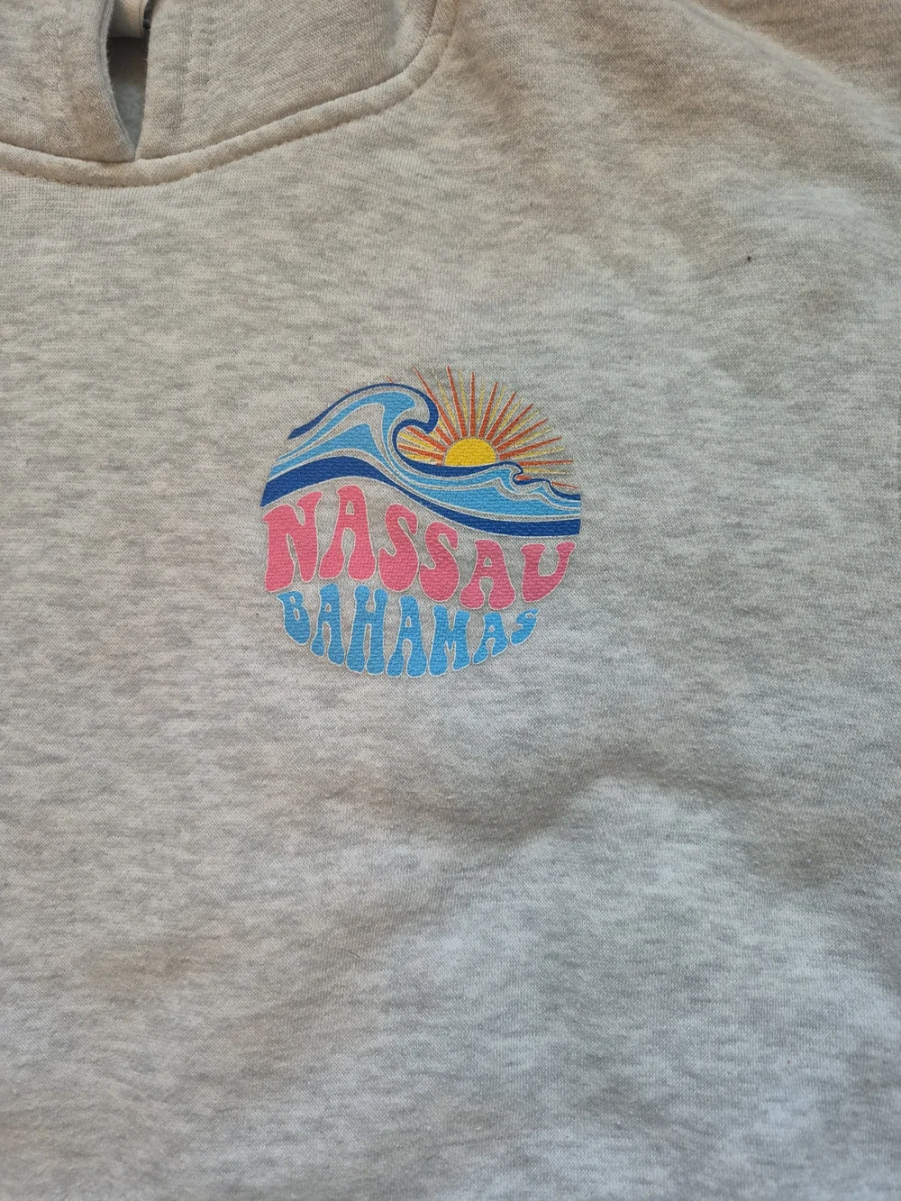 Nassau Bahamas Gray Kids Hoodie - Retro Surf Graphic